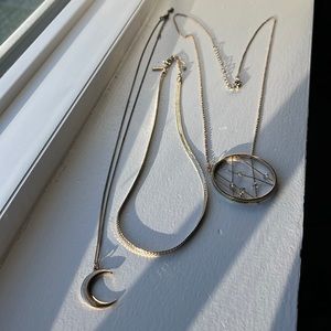 Pack of 3 gold necklaces